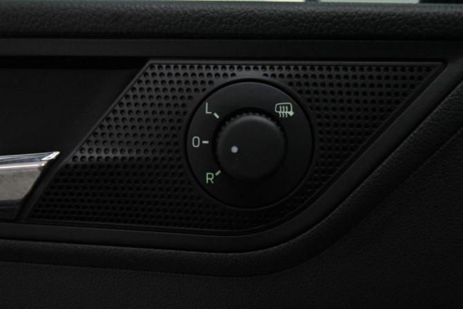 Skoda Rapid II с пробегом 2020 года, цена 1 350 000 рублей, 160827 км, лифтбек, Автокод Объявления