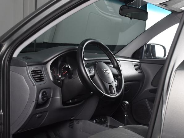 Kia Rio II Рестайлинг с пробегом 2011 года, цена 649 995 рублей, 135471 км, седан, Автокод Объявления