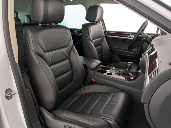 Volkswagen Touareg II Рестайлинг с пробегом 2016 года, цена 2 900 000 рублей, 147407 км, внедорожник, Автокод Объявления