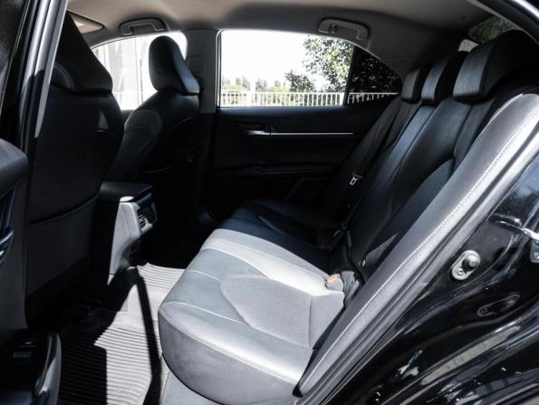Toyota Camry VIII (XV70) Рестайлинг с пробегом 2021 года, цена 2 920 000 рублей, 117580 км, седан, Автокод Объявления