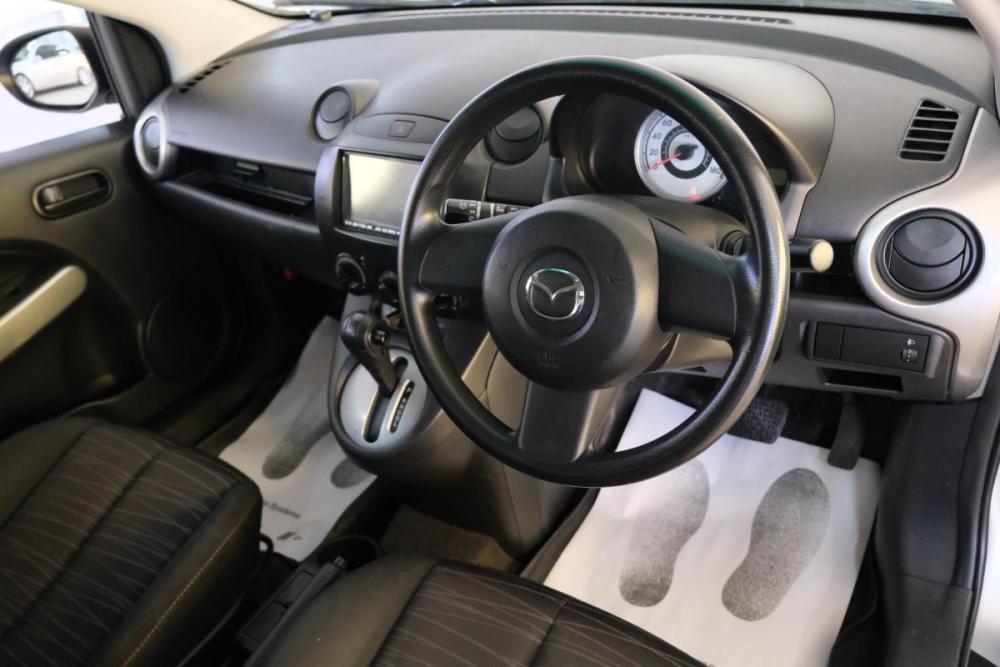 Mazda Demio III (DE) Омск  - изображение 10