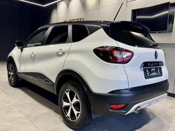 Renault Kaptur I Рестайлинг с пробегом 2021 года, цена 1 532 000 рублей, 68750 км, внедорожник, Автокод Объявления