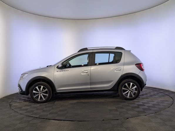 Renault Sandero II Рестайлинг с пробегом 2020 года, цена 1 250 000 рублей, 34279 км, хэтчбек, Автокод Объявления