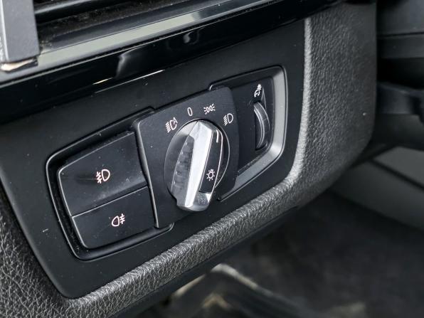 BMW 3 серии VI (F3x) с пробегом 2015 года, цена 1 979 000 рублей, 182000 км, седан, Автокод Объявления