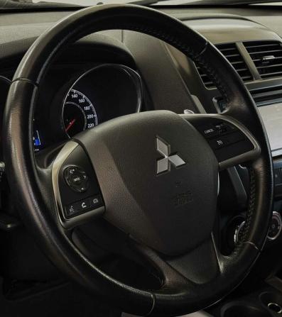 Mitsubishi ASX I Рестайлинг с пробегом 2012 года, цена 895 000 рублей, 211256 км, внедорожник, Автокод Объявления