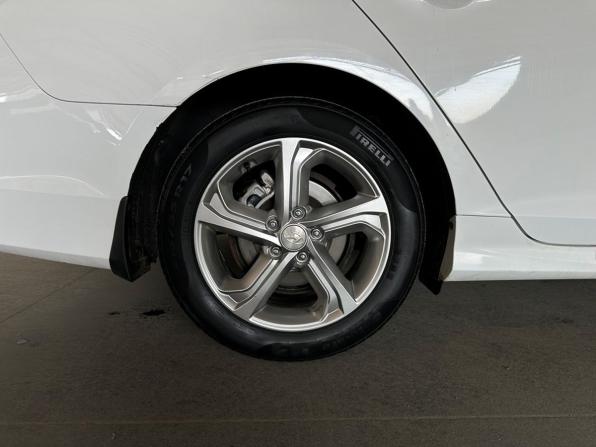 Hyundai Sonata VII (LF) Рестайлинг с пробегом 2018 года, цена 1 547 000 рублей, 213874 км, седан, Автокод Объявления