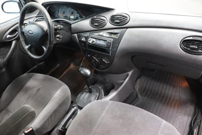 Ford Focus I Рестайлинг с пробегом 2003 года, цена 218 000 рублей, 255408 км, седан, Автокод Объявления