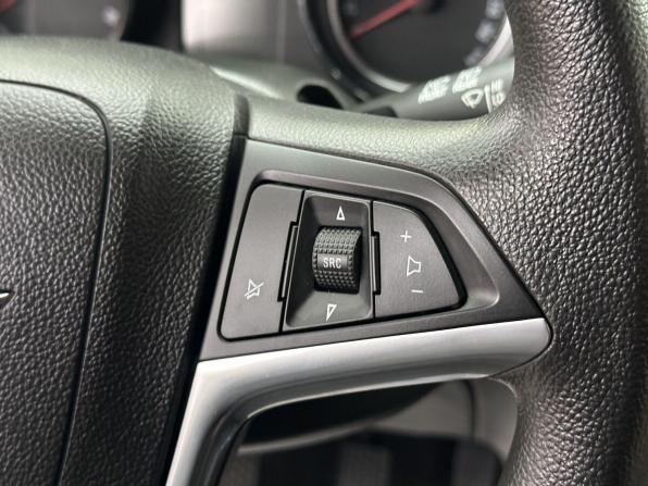 Opel Mokka I с пробегом 2014 года, цена 1 595 000 рублей, 7770 км, внедорожник, Автокод Объявления