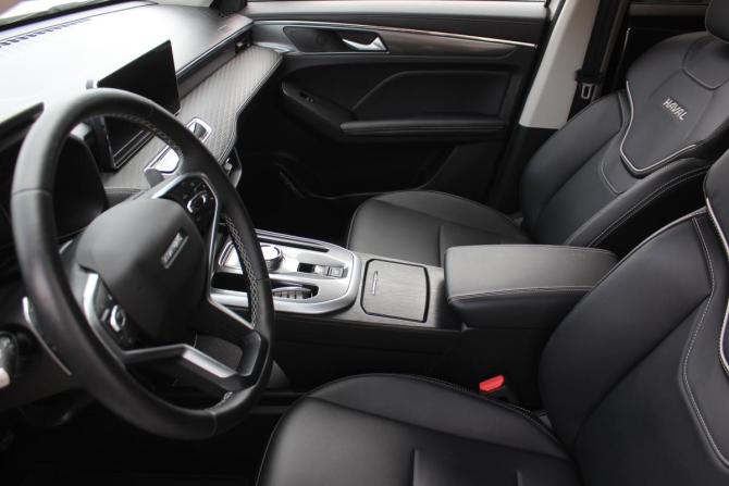 Haval Jolion I с пробегом 2023 года, цена 1 817 000 рублей, 46048 км, внедорожник, Автокод Объявления
