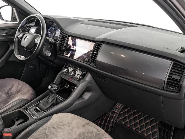 Skoda Kodiaq I с пробегом 2021 года, цена 2 483 825 рублей, 142570 км, внедорожник, Автокод Объявления