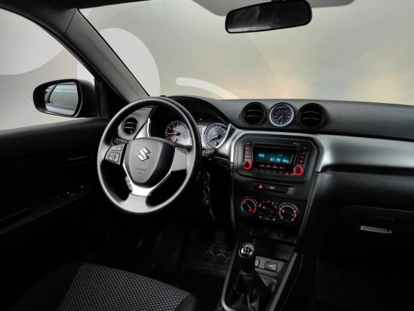 Suzuki Vitara II с пробегом 2019 года, цена 1 515 000 рублей, 41181 км, внедорожник, Автокод Объявления