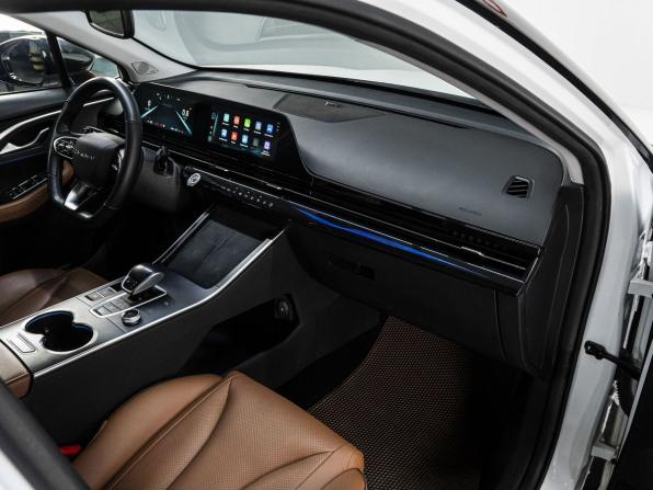 Omoda C5 I с пробегом 2023 года, цена 1 900 000 рублей, 62239 км, внедорожник, Автокод Объявления