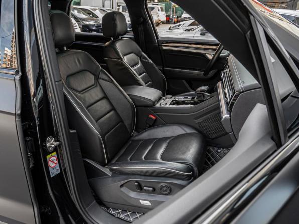 Volkswagen Touareg III с пробегом 2019 года, цена 6 880 000 рублей, 99090 км, внедорожник, Автокод Объявления