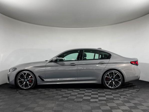 BMW 5 серии VII (G30/G31/G38) Рестайлинг с пробегом 2022 года, цена 7 972 134 рубля, 20500 км, седан, Автокод Объявления