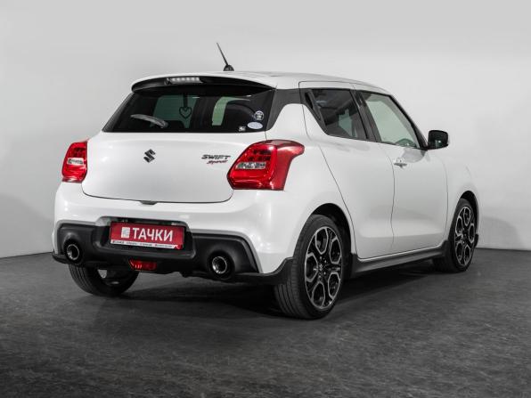 Suzuki Swift V с пробегом 2018 года, цена 1 323 500 рублей, 105000 км, хэтчбек, Автокод Объявления