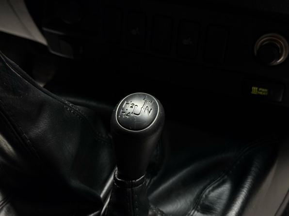 Toyota Hilux VII Рестайлинг с пробегом 2014 года, цена 2 399 000 рублей, 187205 км, пикап, Автокод Объявления