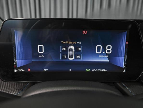 Chevrolet Monza II Рестайлинг с пробегом 2024 года, цена 1 647 000 рублей, 25949 км, седан, Автокод Объявления