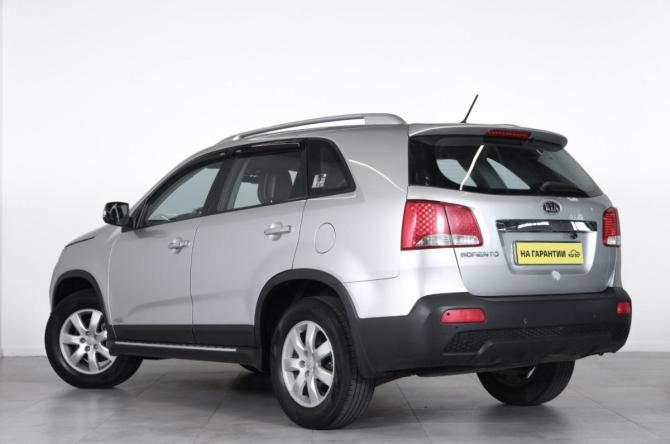 Kia Sorento II с пробегом 2009 года, цена 1 249 000 рублей, 273500 км, внедорожник, Автокод Объявления