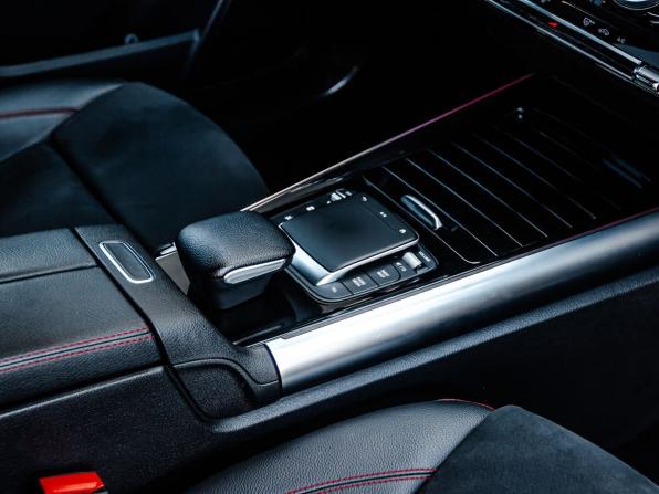 Mercedes-Benz GLA II (H247) с пробегом 2021 года, цена 3 800 000 рублей, 93692 км, внедорожник, Автокод Объявления