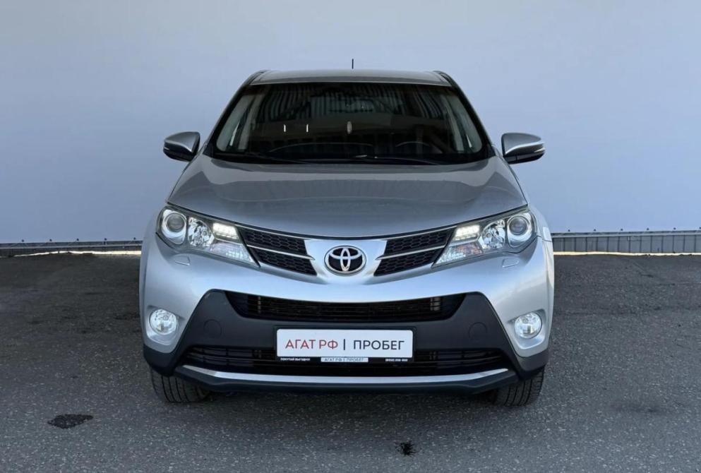 Toyota RAV4 IV (XA40) Киров  - изображение 2
