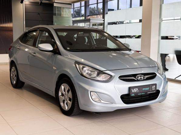 Hyundai Solaris I с пробегом 2011 года, цена 857 000 рублей, 130560 км, седан, Автокод Объявления