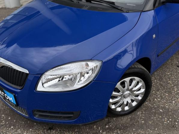 Skoda Fabia II с пробегом 2008 года, цена 275 000 рублей, 243766 км, хэтчбек, Автокод Объявления