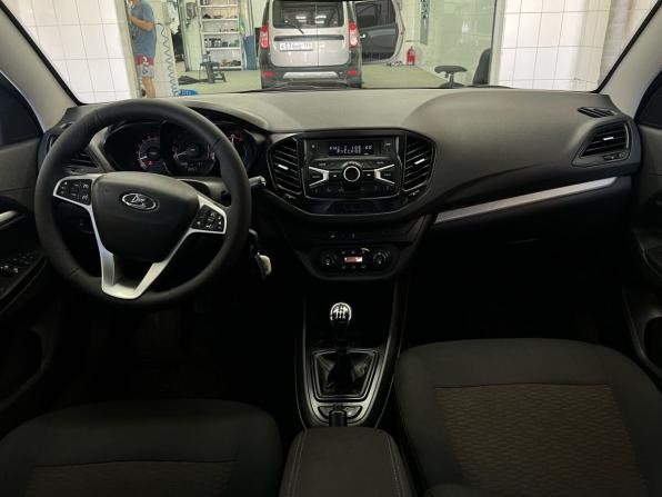 Lada (ВАЗ) Vesta I с пробегом 2018 года, цена 867 000 рублей, 74562 км, седан, Автокод Объявления