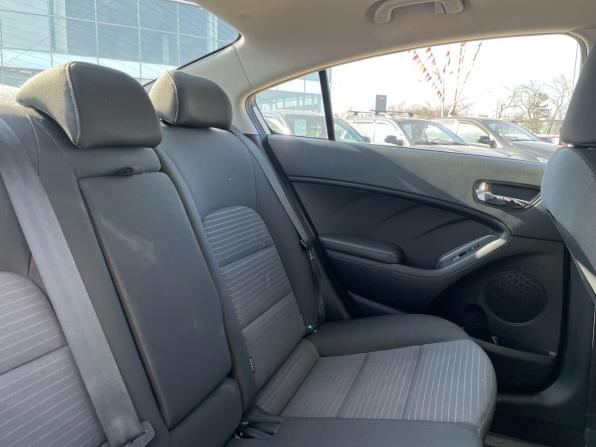 Kia Cerato III Рестайлинг (Classic) с пробегом 2018 года, цена 1 420 000 рублей, 131000 км, седан, Автокод Объявления