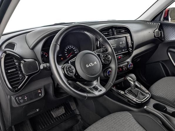 Kia Soul III с пробегом 2022 года, цена 2 499 000 рублей, 14000 км, хэтчбек, Автокод Объявления