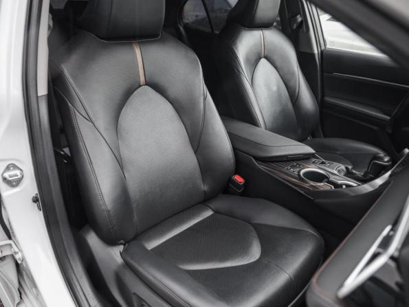 Toyota Camry VIII (XV70) с пробегом 2019 года, цена 2 769 000 рублей, 134550 км, седан, Автокод Объявления