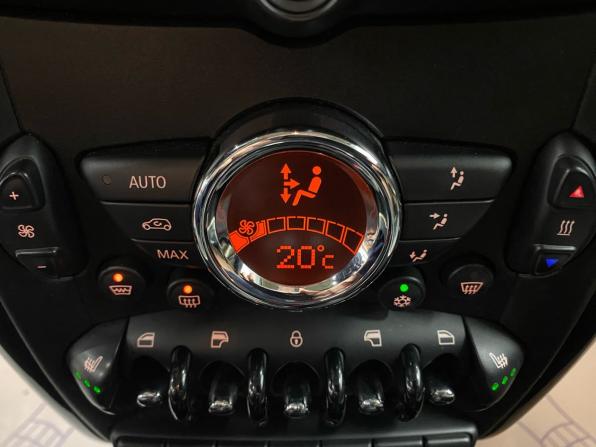 Mini Countryman I с пробегом 2012 года, цена 1 070 000 рублей, 180000 км, внедорожник, Автокод Объявления