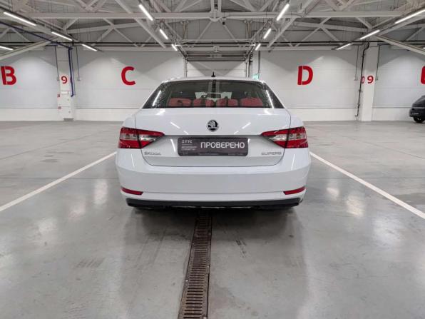 Skoda Superb III с пробегом 2016 года, цена 1 225 000 рублей, 244517 км, лифтбек, Автокод Объявления