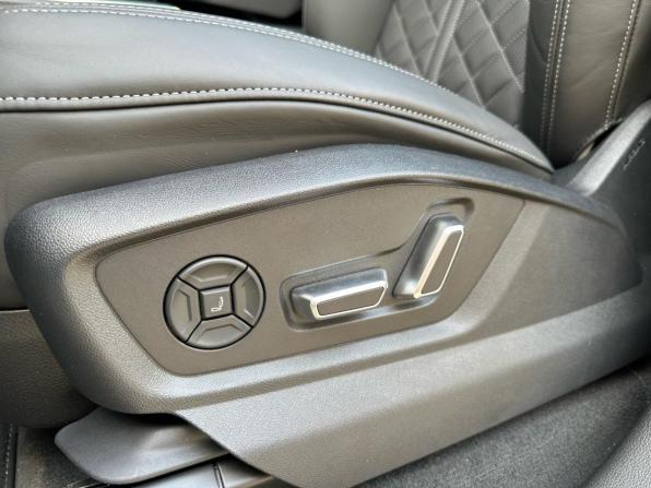 Audi Q7 II (4M) Рестайлинг 2 с пробегом 2025 года, цена 16 500 000 рублей, 10 км, внедорожник, Автокод Объявления