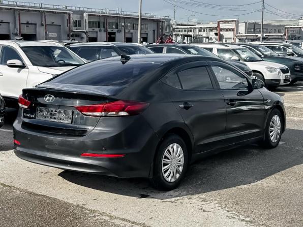 Hyundai Elantra VI (AD) с пробегом 2018 года, цена 1 166 000 рублей, 169164 км, седан, Автокод Объявления