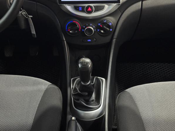 Hyundai Solaris I Рестайлинг с пробегом 2014 года, цена 680 000 рублей, 166900 км, седан, Автокод Объявления