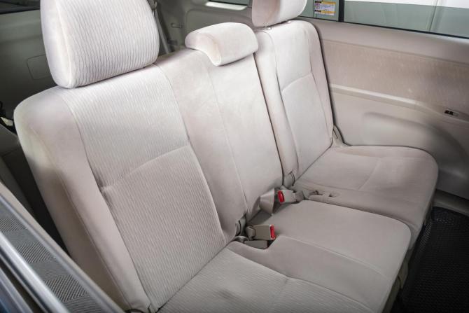 Toyota ISis I Рестайлинг с пробегом 2010 года, цена 1 479 000 рублей, 120000 км, компактвэн, Автокод Объявления