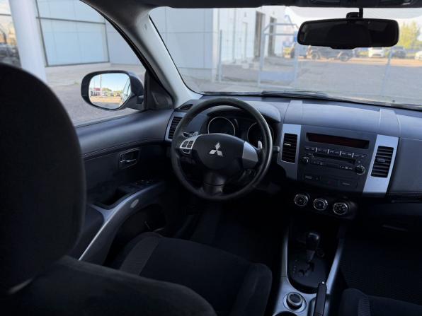 Mitsubishi Outlander II Рестайлинг с пробегом 2012 года, цена 775 000 рублей, 295957 км, внедорожник, Автокод Объявления