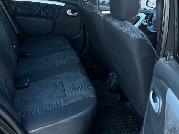 Renault Logan I Рестайлинг с пробегом 2011 года, цена 430 000 рублей, 287000 км, седан, Автокод Объявления