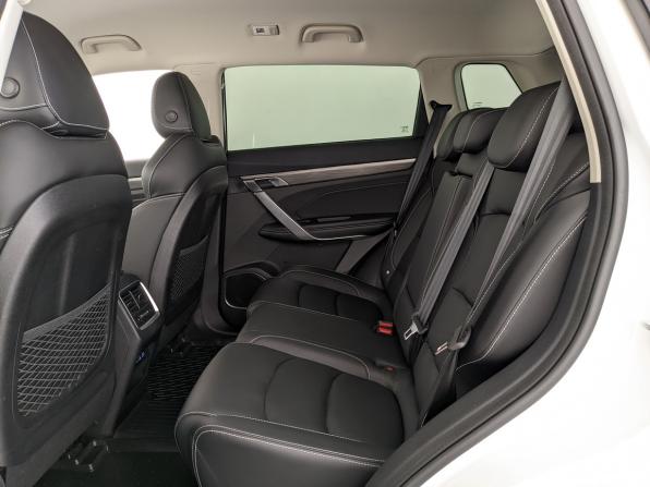 Geely Atlas Pro с пробегом 2023 года, цена 2 150 000 рублей, 13229 км, внедорожник, Автокод Объявления