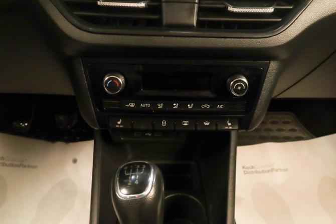 Volkswagen Polo VI с пробегом 2020 года, цена 1 349 000 рублей, 192000 км, лифтбек, Автокод Объявления