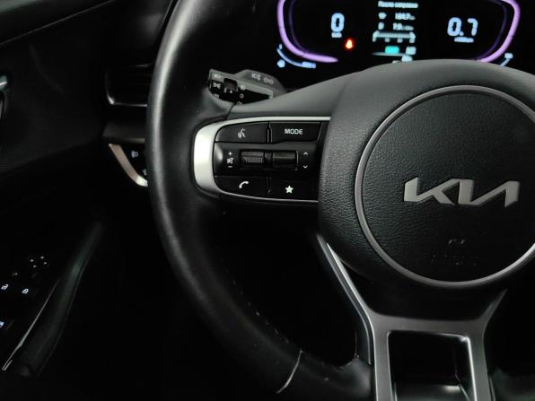 Kia Sportage V с пробегом 2022 года, цена 3 298 000 рублей, 90582 км, внедорожник, Автокод Объявления
