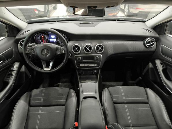 Mercedes-Benz A-Класс III (W176) Рестайлинг с пробегом 2016 года, цена 1 640 000 рублей, 106227 км, хэтчбек, Автокод Объявления