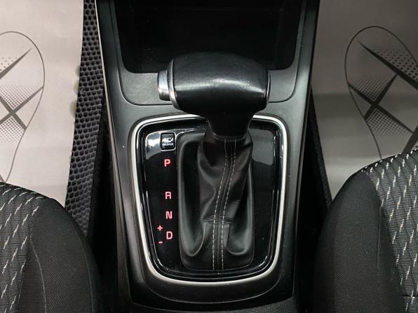 Kia Rio IV с пробегом 2018 года, цена 1 400 000 рублей, 120439 км, хэтчбек, Автокод Объявления