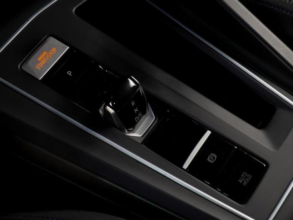 Volkswagen Golf VIII с пробегом 2020 года, цена 2 859 000 рублей, 74391 км, хэтчбек, Автокод Объявления