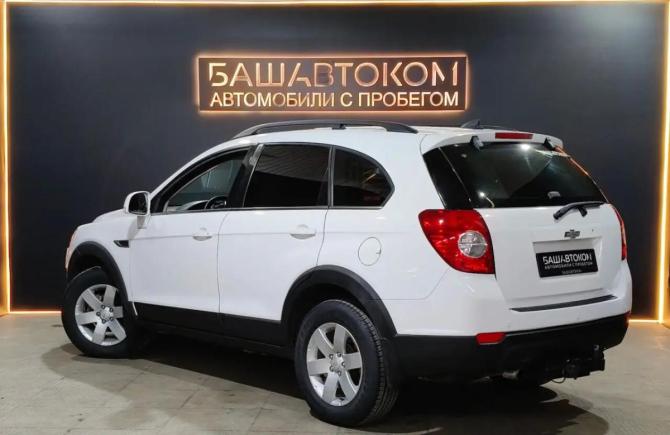 Chevrolet Captiva I Рестайлинг 2 с пробегом 2013 года, цена 1 310 000 рублей, 207210 км, внедорожник, Автокод Объявления