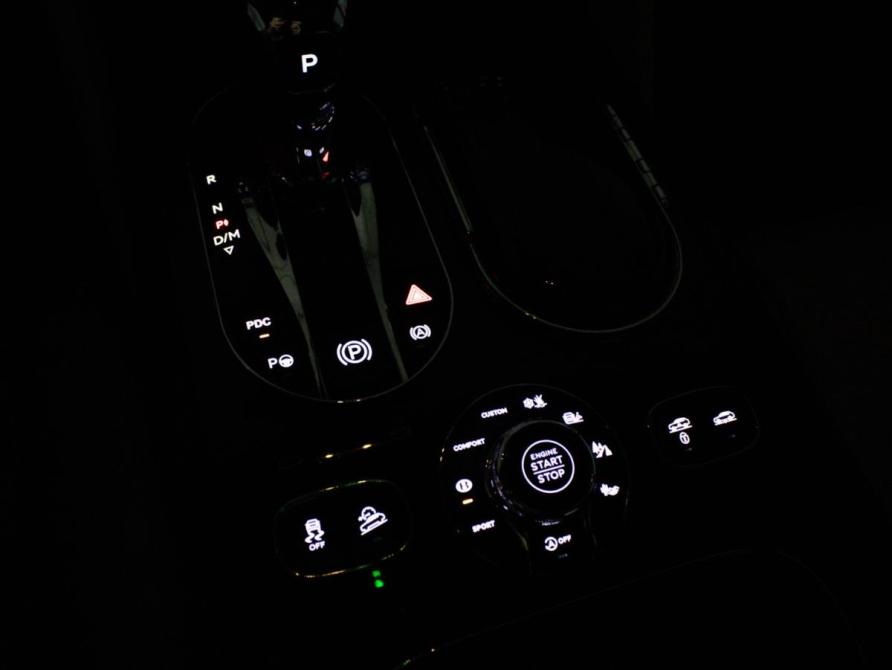 Bentley Bentayga I Москва  - изображение 29