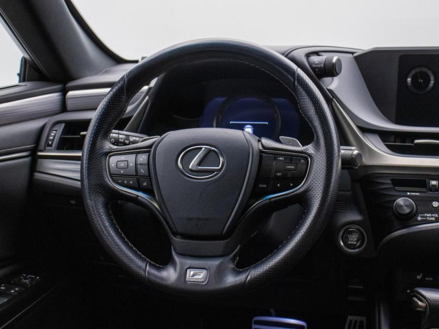 Lexus ES VII Москва  - изображение 16