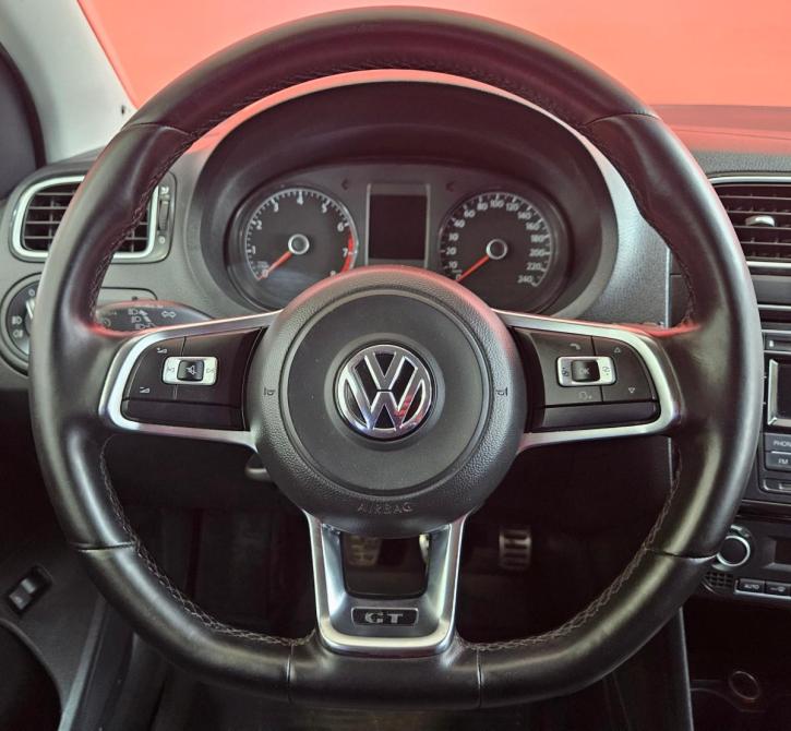 Volkswagen Polo V Рестайлинг Вологда  - изображение 12