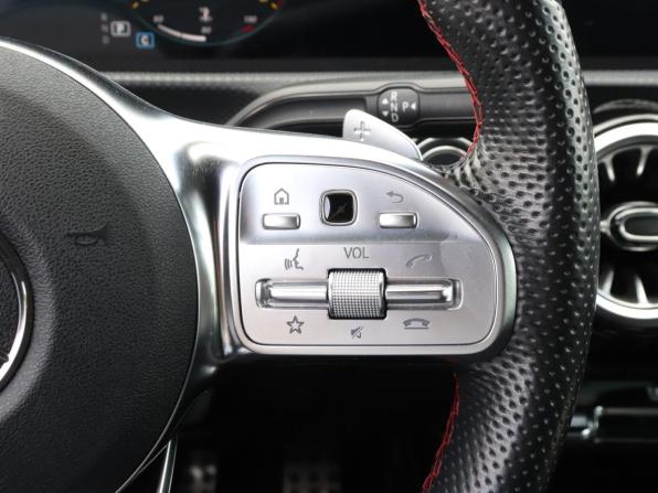 Mercedes-Benz CLA II (C118 X118) с пробегом 2021 года, цена 3 880 000 рублей, 49957 км, седан, Автокод Объявления
