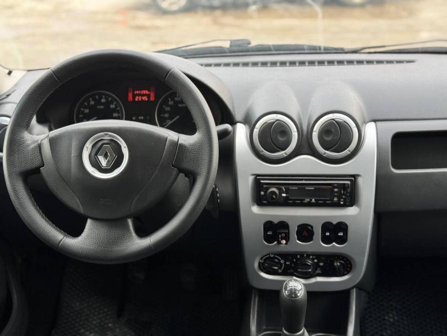 Renault Logan I Рестайлинг Пермь  - изображение 7